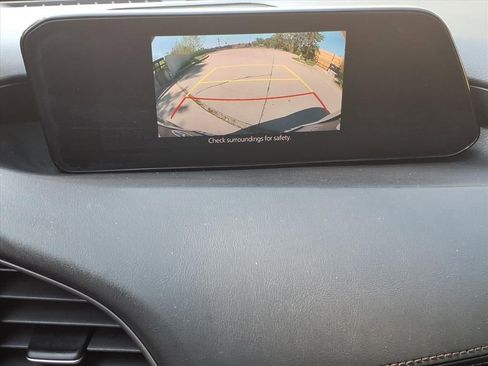 Used 2020 MAZDA MAZDA3 Sedan w/ Select Package image 10