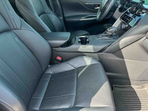 Used 2021 Toyota Venza Limited w/ Advanced Technology Package AWD/4WD image 22