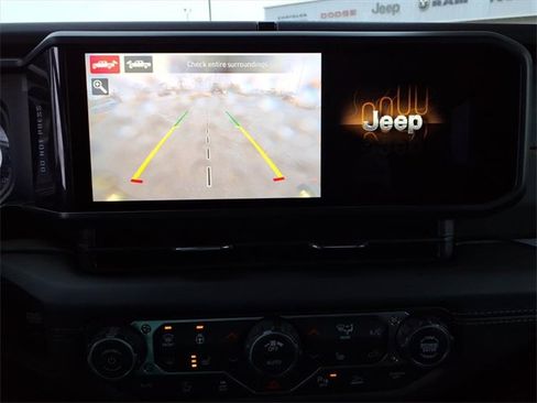 New 2026 Jeep Gladiator Mojave image 21