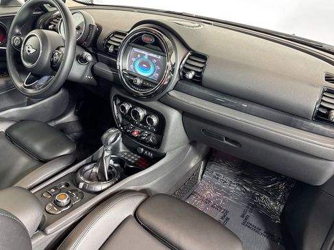 Used 2017 MINI Cooper Clubman ALL4 image 26