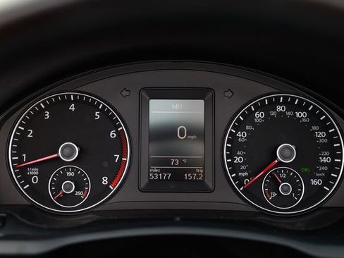 Used 2012 Volkswagen Eos Executive image 29