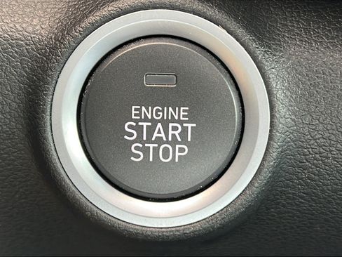 Certified 2022 Hyundai Kona SEL FWD image 22