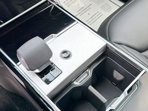New 2026 Land Rover Range Rover SE AWD/4WD image 28