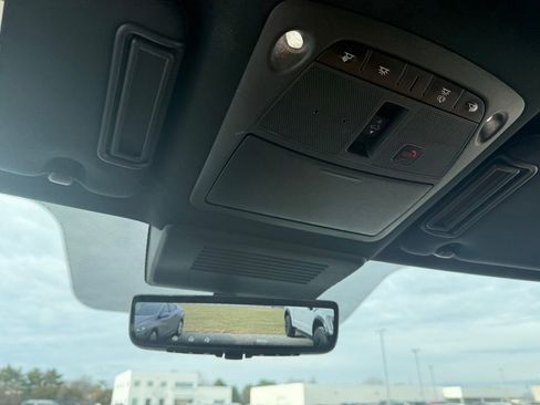 Used 2022 INFINITI QX80 Sensory w/ Cargo Package image 22