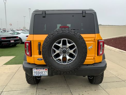 Used 2022 Ford Bronco Badlands image 18