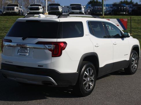 Used 2023 GMC Acadia SLE w/ Driver Convenience Package FWD image 7