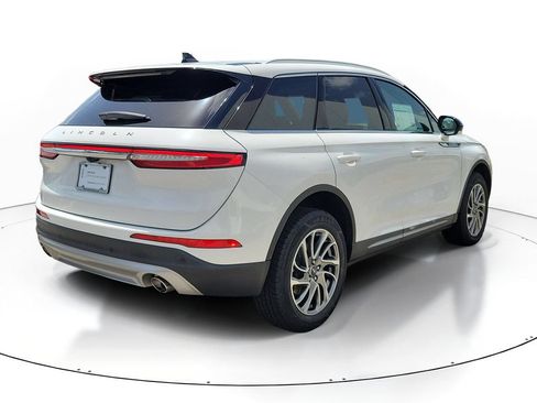 Certified 2022 Lincoln Corsair FWD w/ Equipment Group 101A image 3