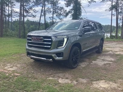 New 2026 GMC Yukon XL Elevation w/ LPO, Elevation Black Package