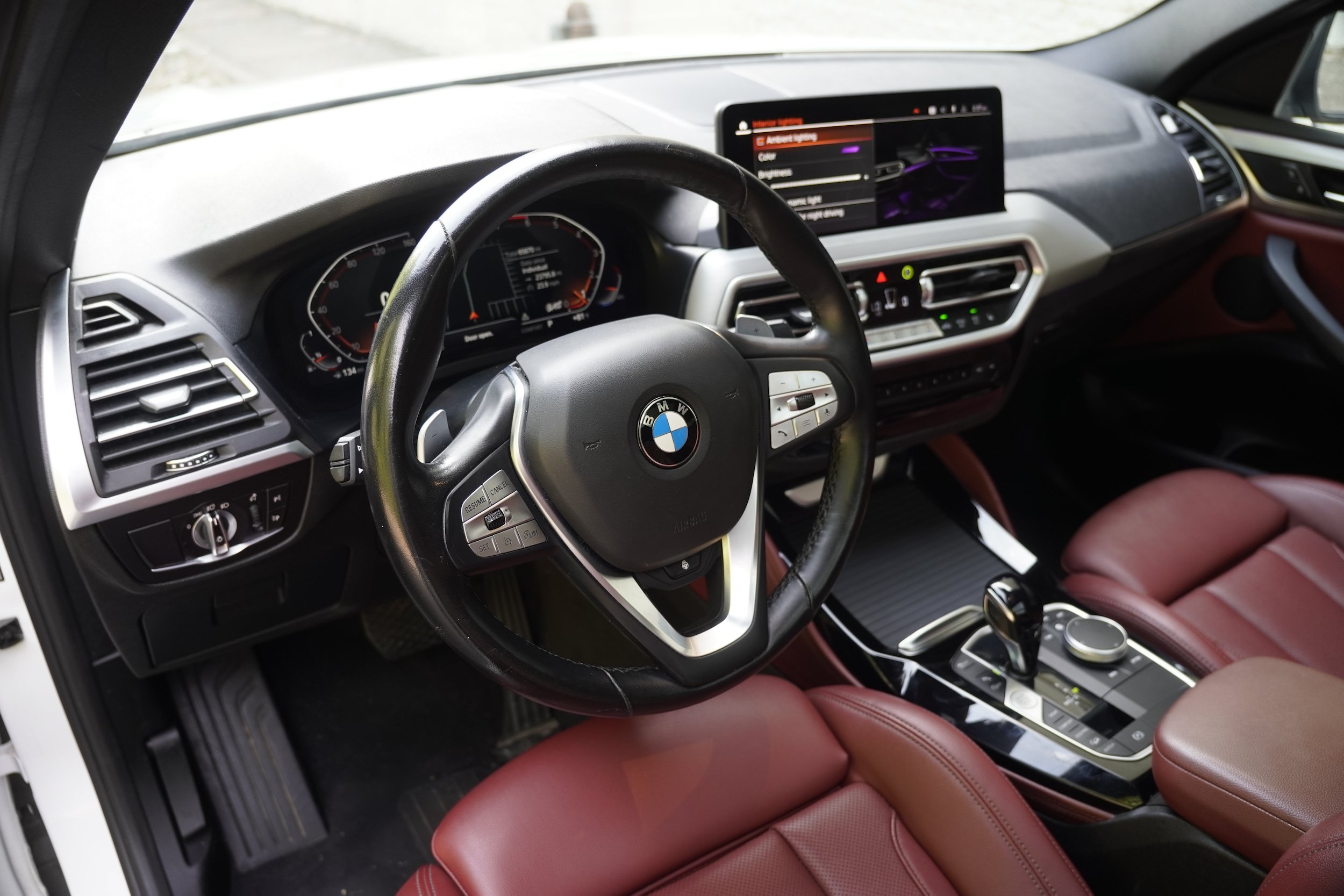 Used 2022 BMW X4 xDrive30i w/ Premium Package 2 AWD/4WD image 3
