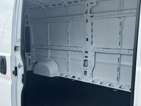 Used 2024 RAM ProMaster 3500 w/ Quick Order Package 22H SLT+ image 17