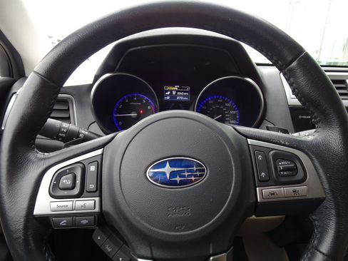 Used 2017 Subaru Outback 2.5i Limited image 20