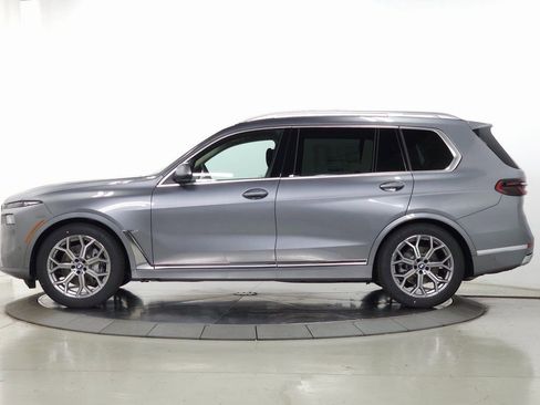 Used 2026 BMW X7 xDrive40i image 4