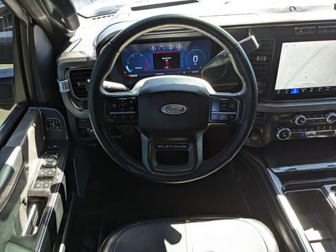 Used 2024 Ford F350 Platinum w/ FX4 Off-Road Package image 9