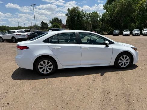 Used 2024 Toyota Corolla LE FWD image 6