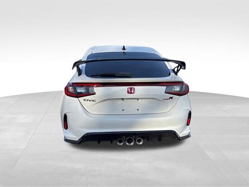 Used 2025 Honda Civic Type R image 7