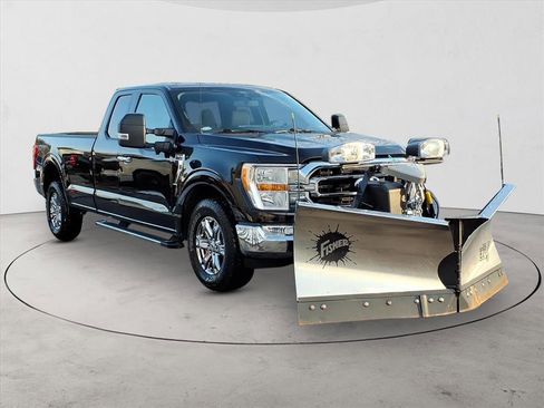 Used 2021 Ford F150 XLT w/ Equipment Group 301A Mid image 3