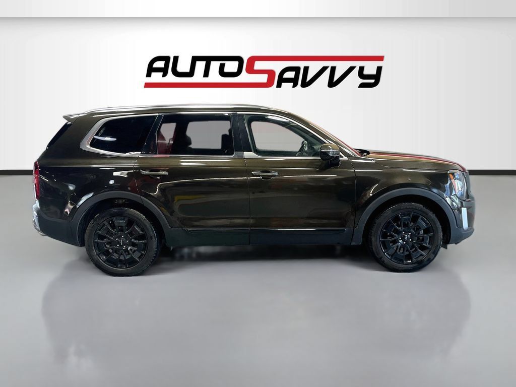 Used 2022 Kia Telluride SX w/ SX Prestige Package AWD/4WD image 8