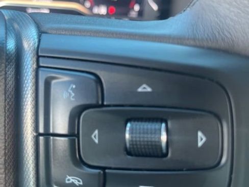 Used 2024 GMC Yukon Denali w/ Advanced Technology Package image 22