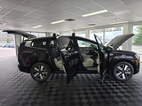 New 2026 Hyundai Ioniq 9 SEL image 19