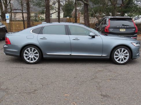 Used 2018 Volvo S90 T6 Inscription w/ Convenience Package image 7