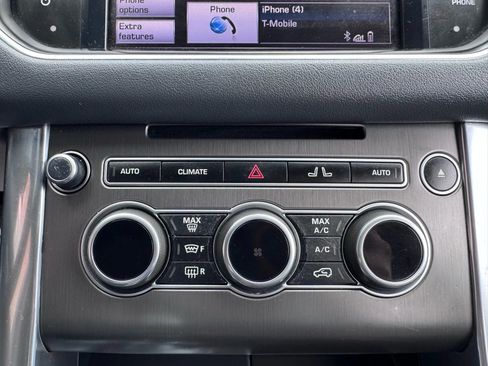 Used 2014 Land Rover Range Rover Sport SE AWD/4WD image 23