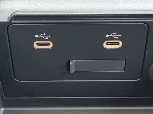 Used 2024 MAZDA MAZDA3 s image 20