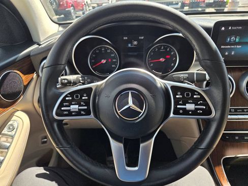 Used 2022 Mercedes-Benz GLC 300 4MATIC image 14