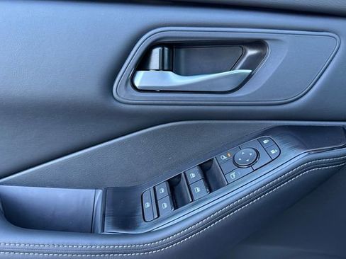 New 2026 Nissan Rogue SV image 11