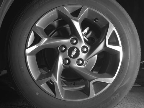 Used 2025 Chevrolet Trax LT FWD image 14