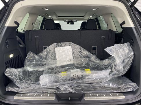 New 2026 Subaru Ascent Limited AWD/4WD image 25