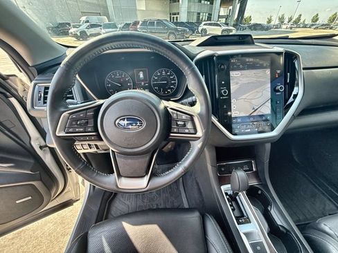 Used 2023 Subaru Ascent Touring AWD/4WD image 14