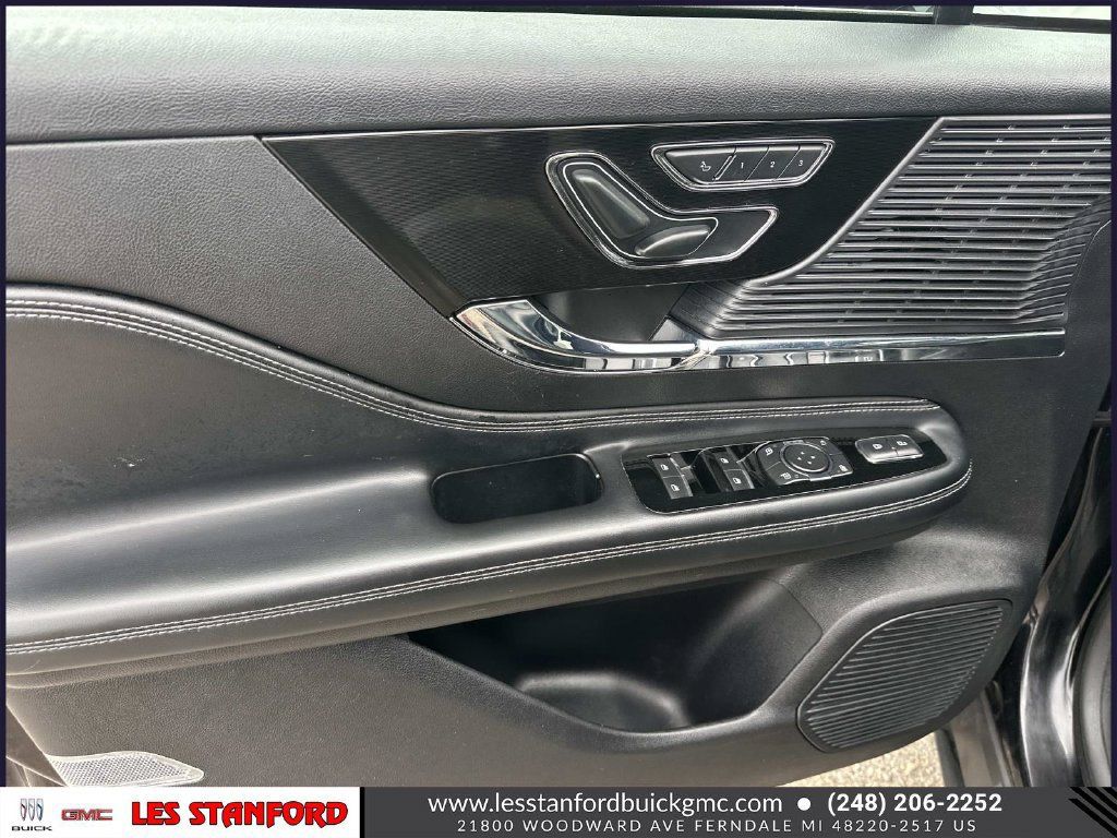 Used 2021 Lincoln Corsair FWD image 16