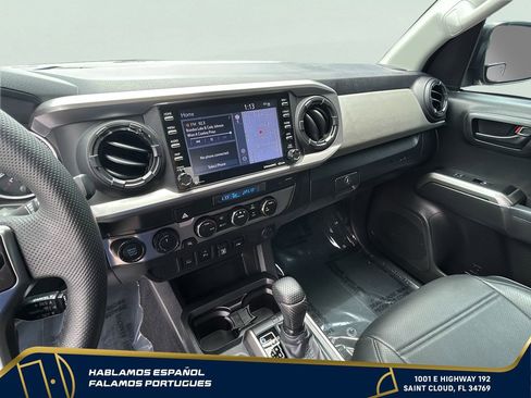 Used 2023 Toyota Tacoma SR5 AWD/4WD image 17