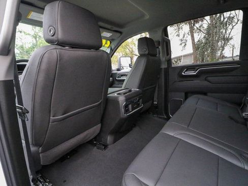 New 2026 GMC Sierra 3500 SLT w/ SLT Premium Package image 26