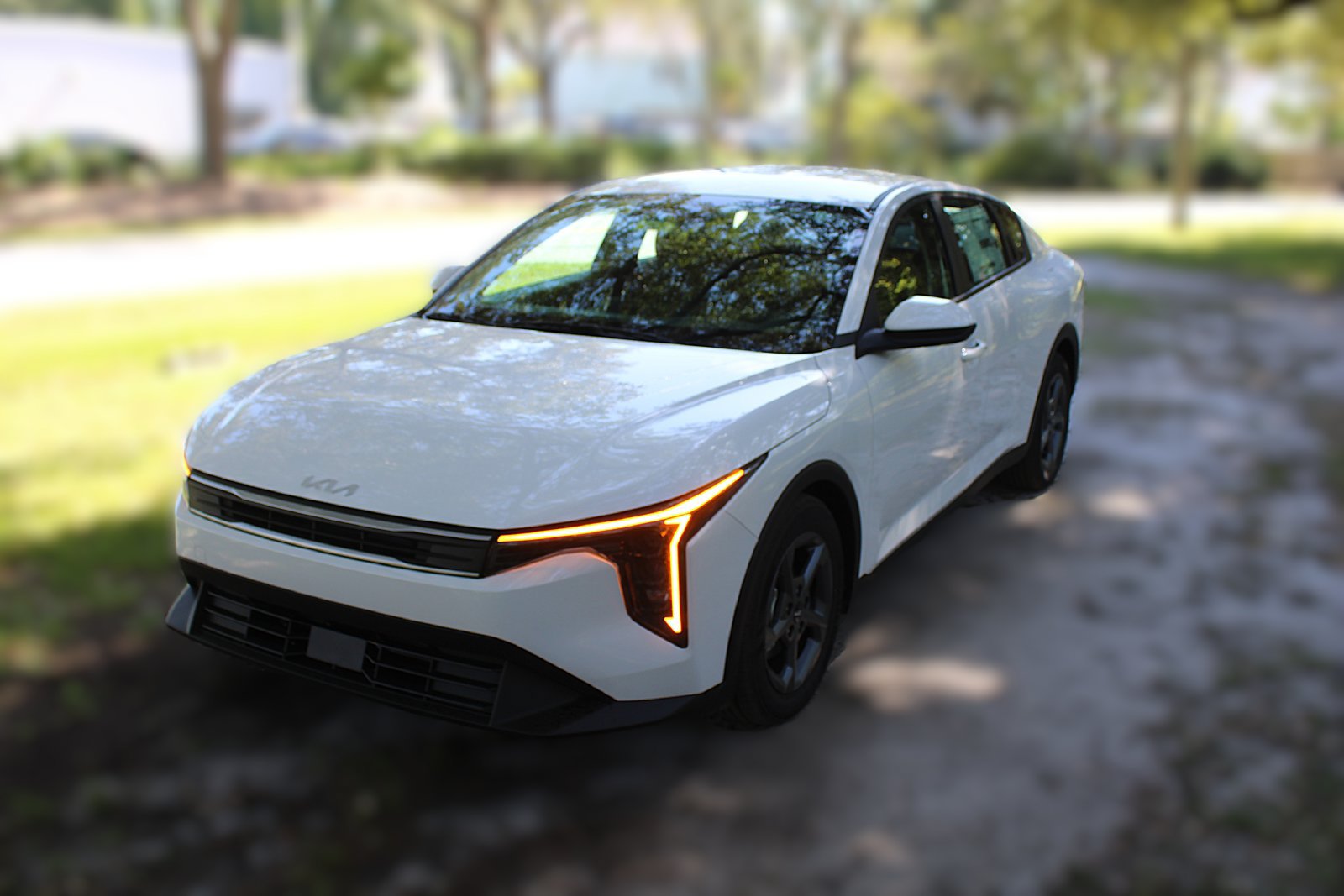 New 2026 Kia K4 FWD image 15