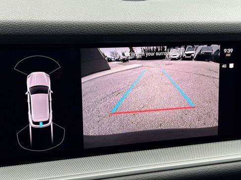 Used 2024 Porsche Cayenne Base image 23