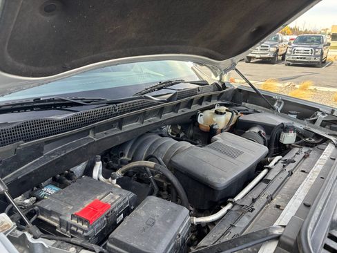 Used 2022 GMC Sierra 1500 SLE image 26