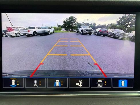 Used 2021 GMC Yukon Denali RWD image 42