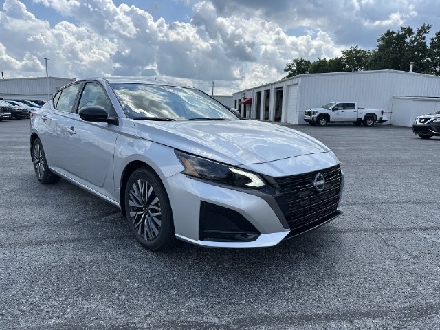 New 2026 Nissan Altima 2.5 SV FWD image 18