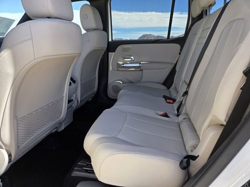 New 2026 Mercedes-Benz GLB 250 image 13