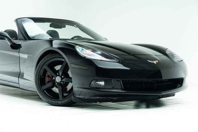 Used 2010 Chevrolet Corvette Convertible w/ Preferred Equipment Group RWD image 4