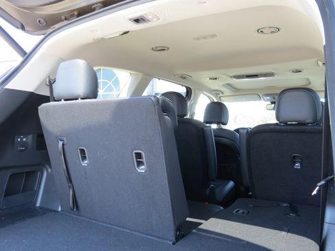 Used 2022 Kia Telluride EX w/ EX Premium Package image 15