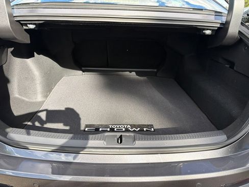 Used 2023 Toyota Crown w/ Carpet Mat Package (TMS) AWD/4WD image 16