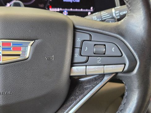 Used 2023 Cadillac Escalade Premium Luxury w/ Performance Package AWD/4WD image 24