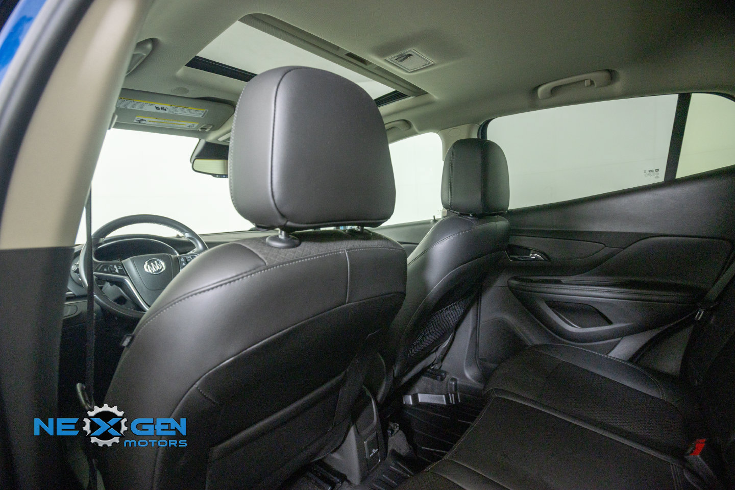 Used 2020 Buick Encore Preferred w/ Safety Package FWD image 27