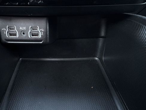 Used 2024 Dodge Durango GT AWD/4WD image 24