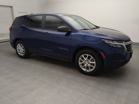 Used 2022 Chevrolet Equinox LS AWD/4WD image 11