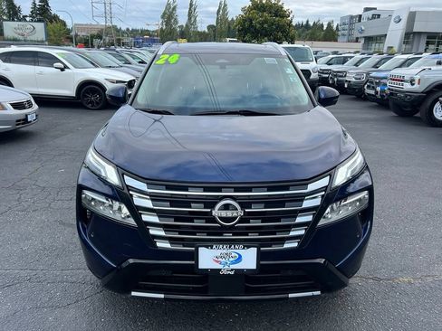 Used 2024 Nissan Rogue Platinum w/ Platinum Premium Package AWD/4WD image 5