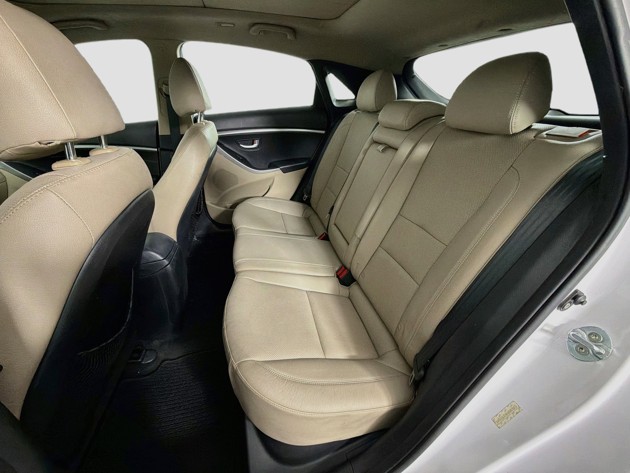 Used 2013 Hyundai Elantra GT w/ Style Pkg FWD image 25