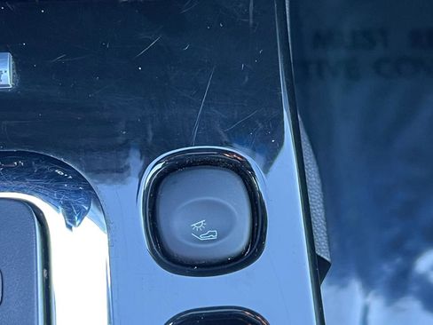 Used 2011 Ford Escape Limited w/ 302A Rapid Spec Order Code image 22